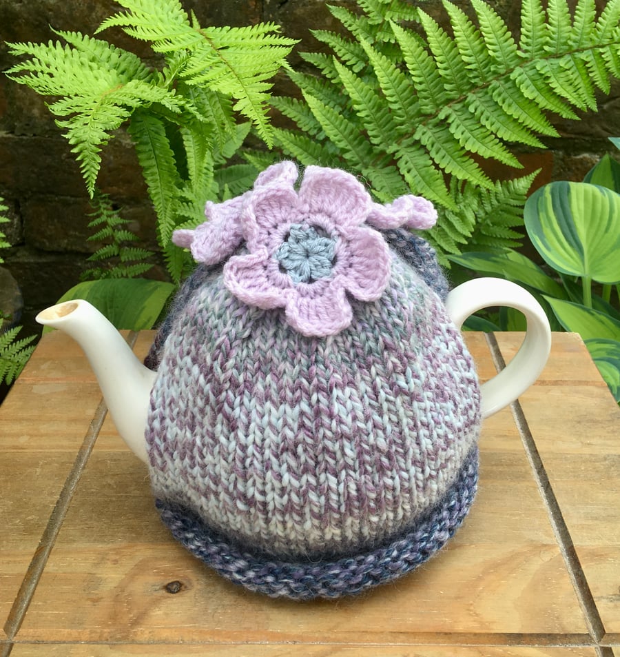 Medium Pastel Tea Cosy with Pale Lilac Flowers