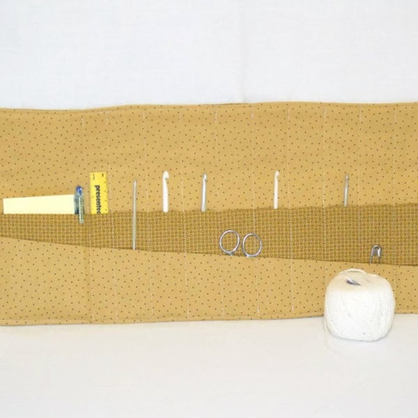 quilted crochet hook storage roll, beige