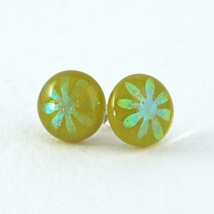 Green Flowers Glass Stud Earrings
