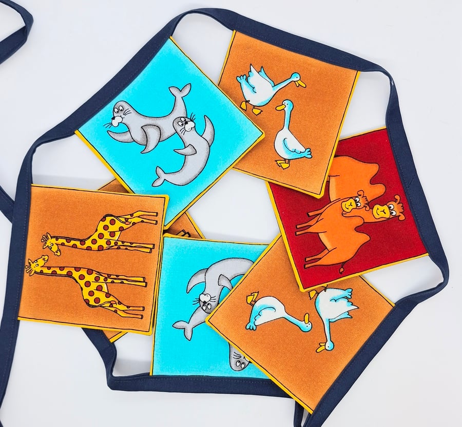 Boys Bunting 80P