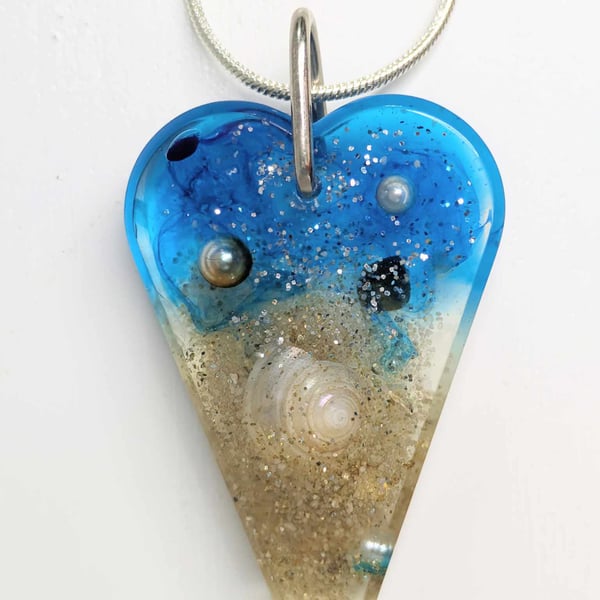 Beach Resin Pendant With Sand and A Shell