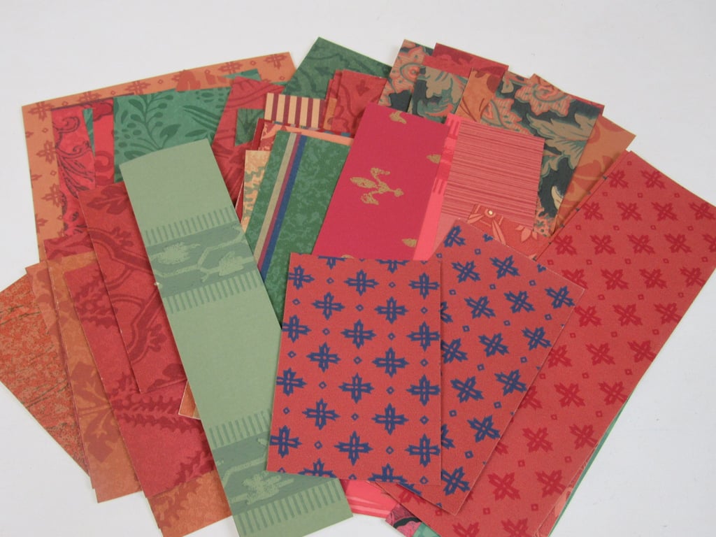 Mixed Small Sanderson Designs Red Green Wallpaper Craft Pack