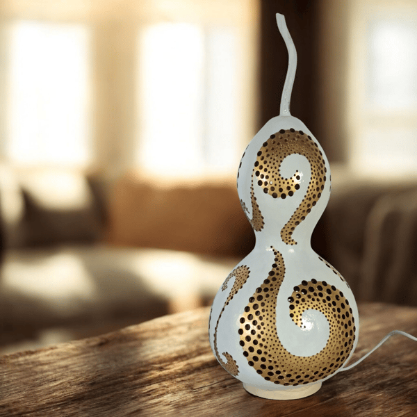 White and 24ct Gold Swirl Gourd Lamp