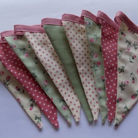 Vintage Style Floral Bunting, Rose & Hubble Cotton Fabric, Fabric Backed, 1-3 m