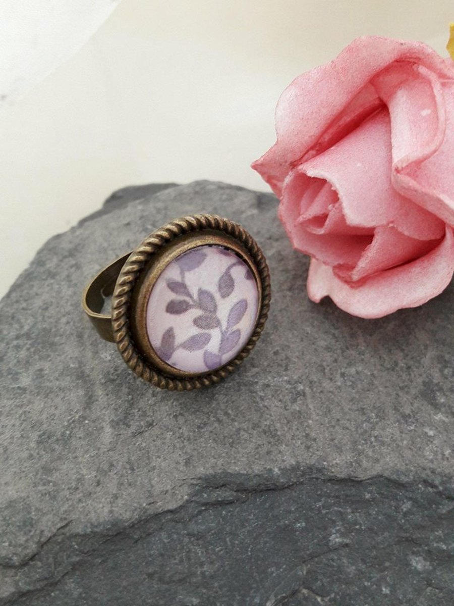 Chunky Purple Glass Flower Adjustable Ring