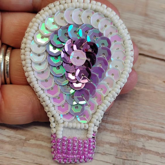 Bead embroidery Air Balloon - Pendant or Brooch