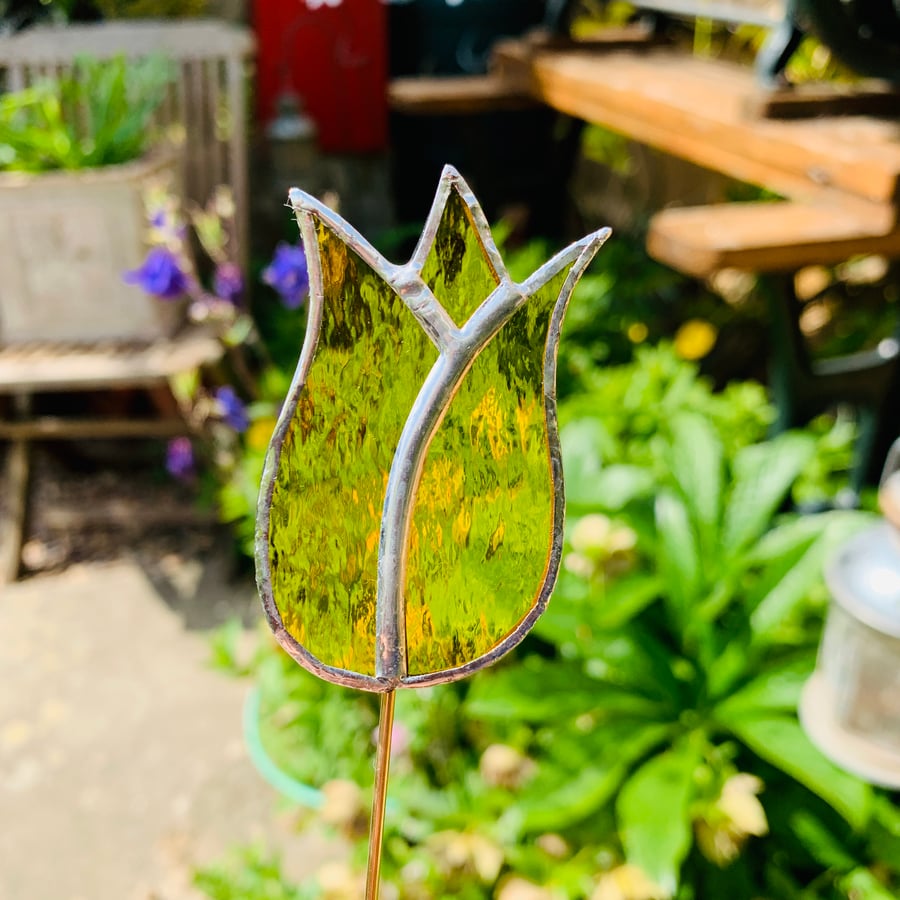 Stained  Glass Lily Tulip Stake Small - Plant Pot Decoration - Yellow