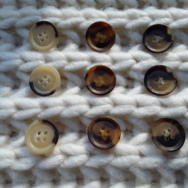 Italian Polyester Horn buttons in 3 colours, 2 sizes 18mm 23mm