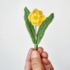 daffodil brooch 