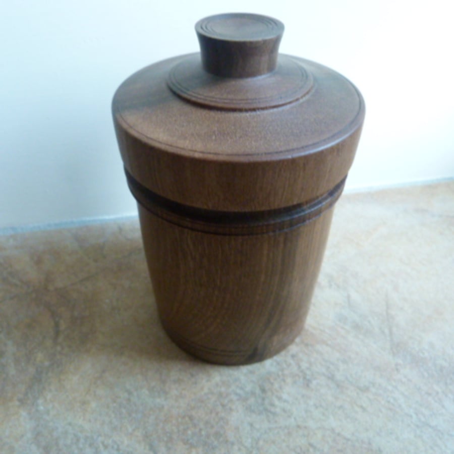 WALNUT MULTI USE CONTAINER
