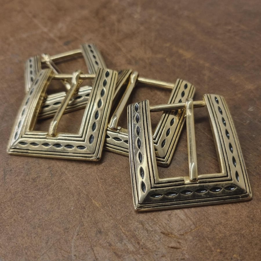 4X 25mm Gold Toned Belt Buckle