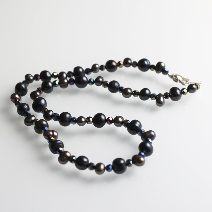 Freshwater Pearl  and Crystal Necklace - UK Free Post