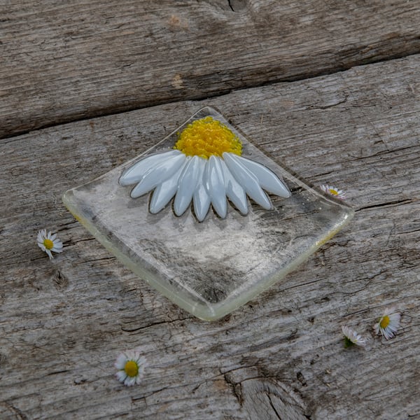 Fused Glass Daisy Trinket Dish