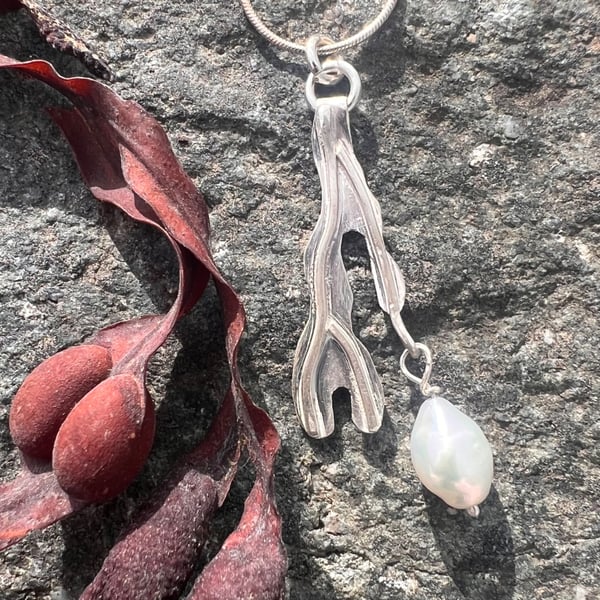 Silver Seaweed and Freshwater Pearl Necklace