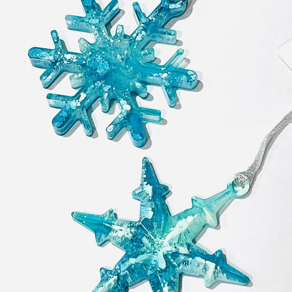 Blue splatter snowflakes, blue snowflake tree decorations, stocking filler