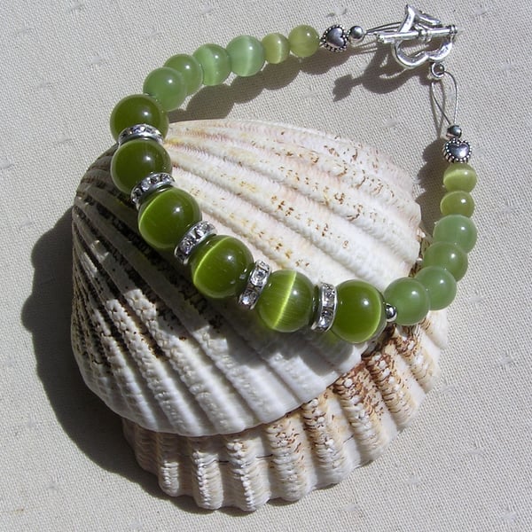 Green Peridot Crystal Gemstone Beaded Bracelet "Green Dazzle" 