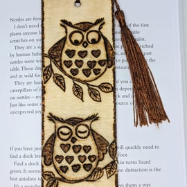 Wooden bookmark, pyrography owls design,  gift for an owl lover