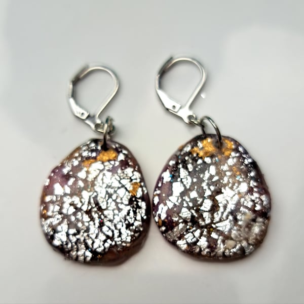 Silver and gold crackle design earrings, lightweight and sparkly 