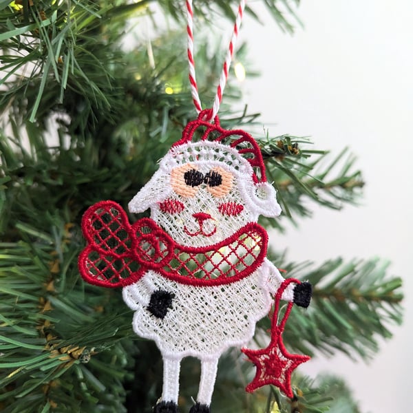 Lace Christmas Sheep Ornament: Machine Embroidery Pet Decoration