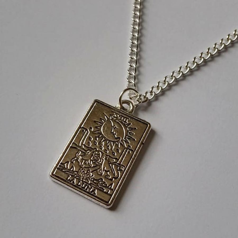 Tarot Card 'La Luna' Moon Silver Plate Necklace Wicca Pagan New Age