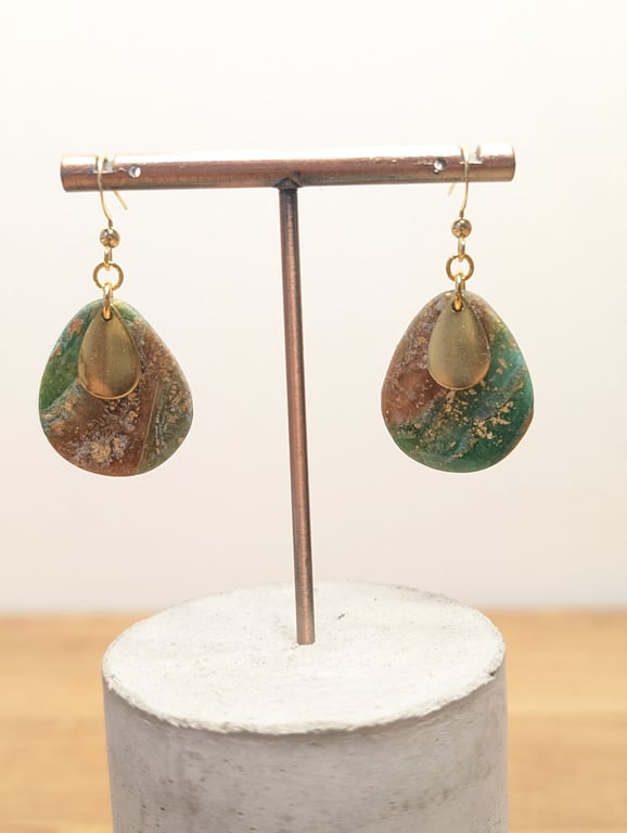 Green earthy agate polymer clay earrings- small pebble