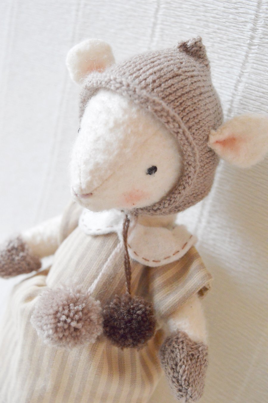 Clara, Collectable Mouse Doll