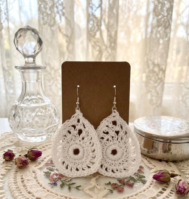 Crochet White Teardrop Earrings Festival 