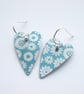 Heart earrings in blue with printed flowers