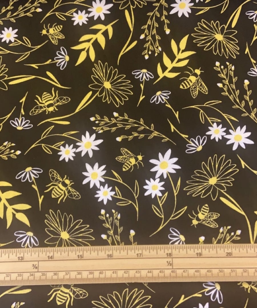 Fat Quarter Yellow Bees and Flowers On Black 100% Cotton Fabric