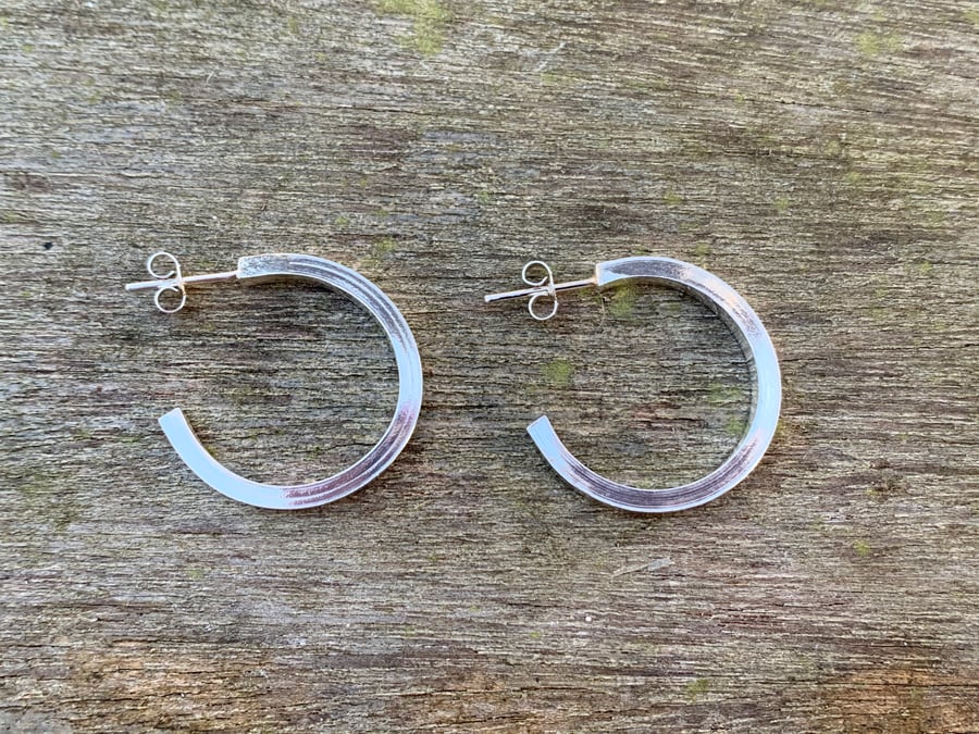 Sterling silver square wire hoop earrings