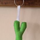 Handmade felt alphabet letter keyring Y green