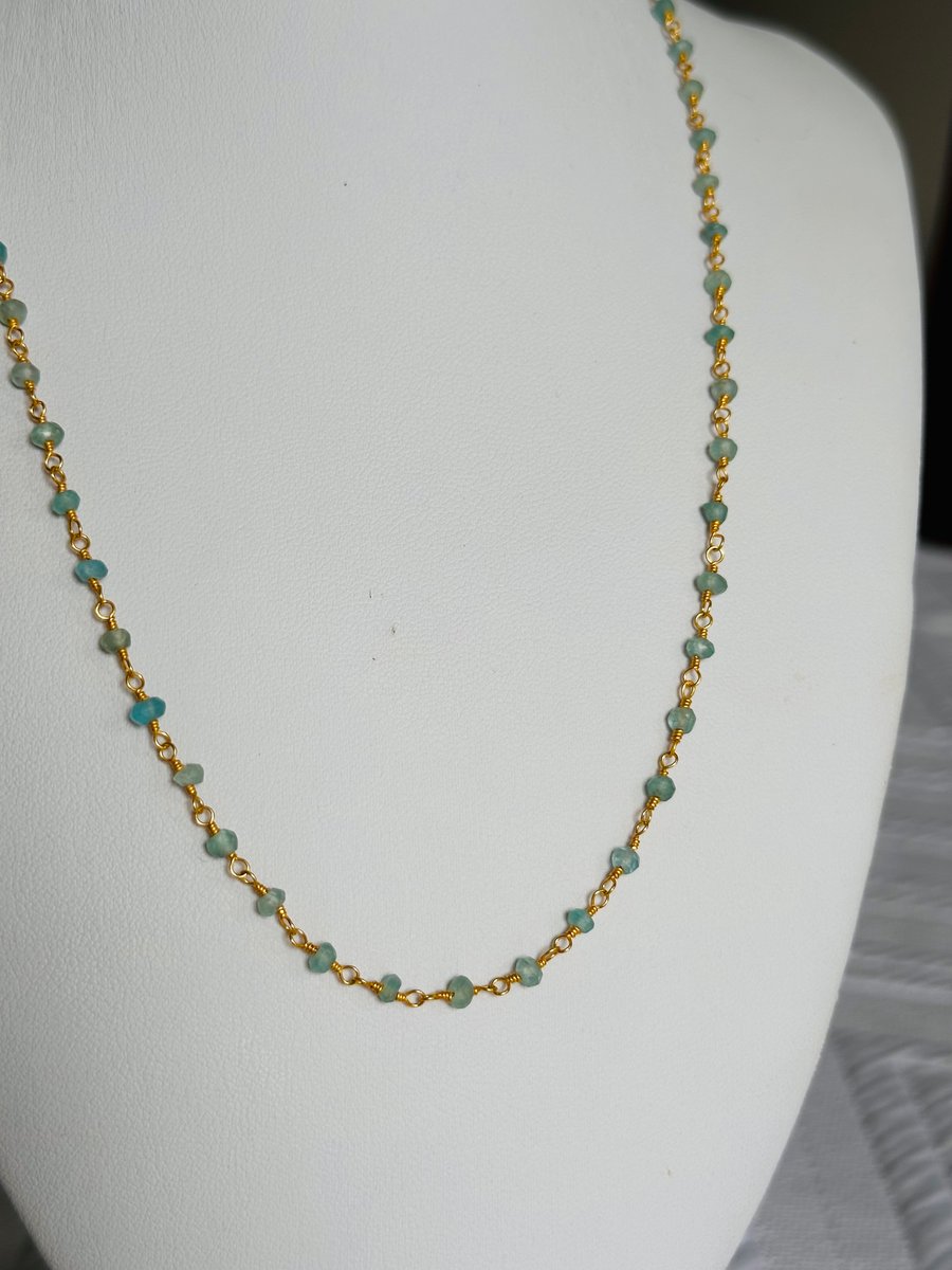 Peridot chain and pearl necklace and bracelet set