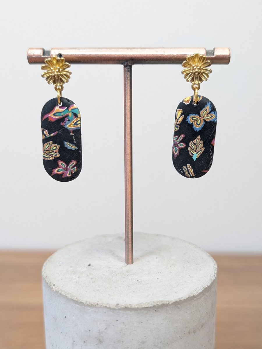 Summer bloom flower pill dangle earrings