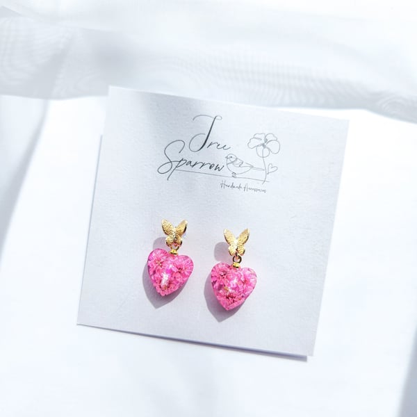 Dried Flower Heart Earrings