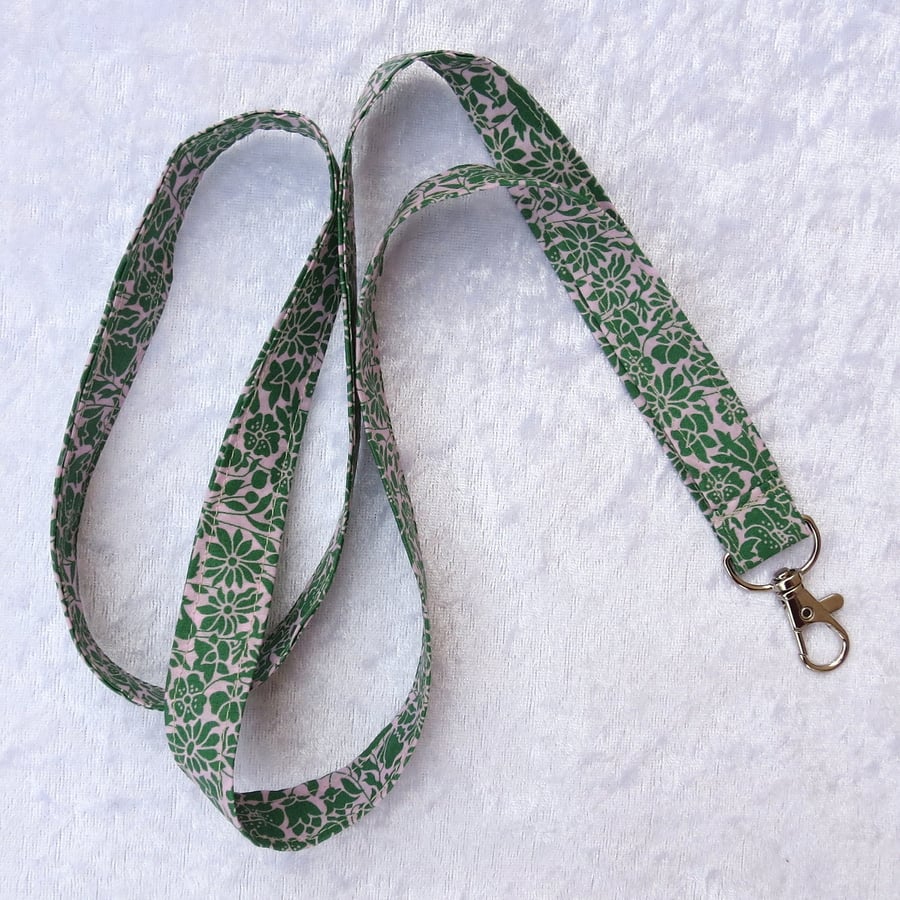 Liberty Tana Lawn lanyard, with swivel lobster clip, 19 inches 