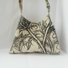 Pyramid shaped shoulder bag in Timrous Beastie Linen