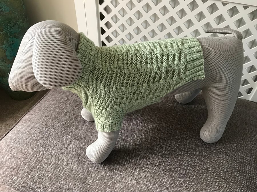 Dog Jumper - Ideal for a Scottie Dog or similar sized Breed 