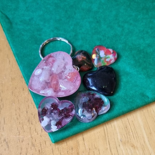 Heart resin keyring and a group of small resin hearts