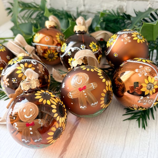Gingerbread Men Christmas Baubles 
