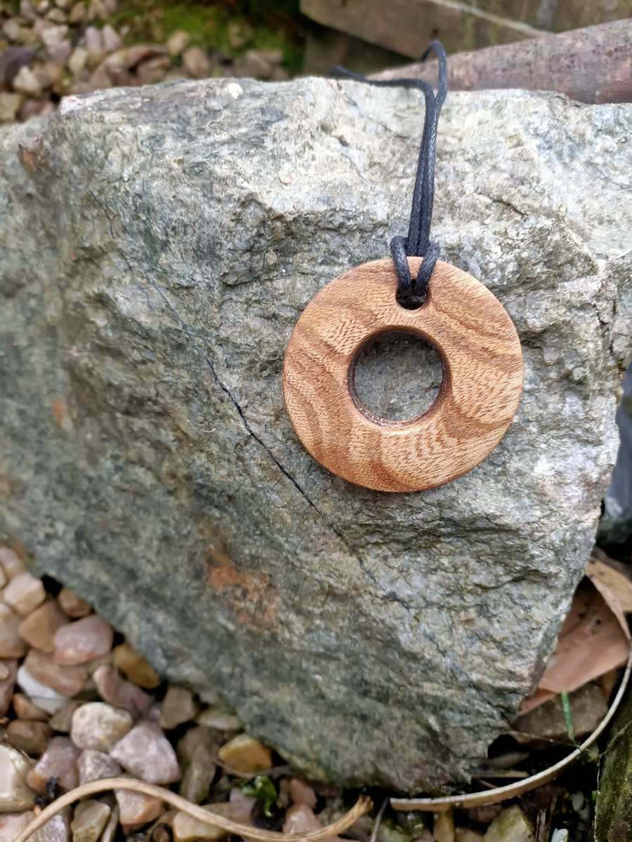 pendant wooden circle handmade jewellery