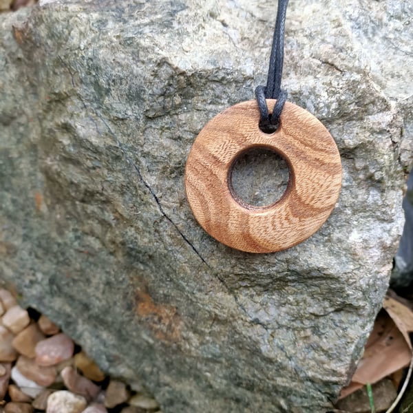 pendant wooden circle handmade jewellery