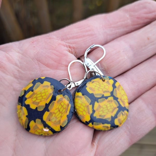 Sunbeam earrings, blue with yellow and gold