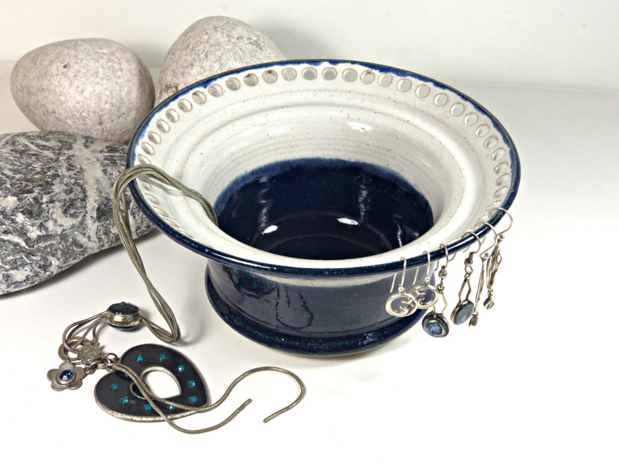 Navy Blue and Speckled White Ceramic Jewellery Bowl to display earrings. 