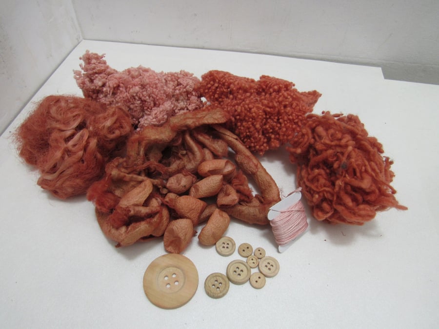 Natural Dye Madder Orange Pink Mixed Natural Fibre Texture Craft Pack