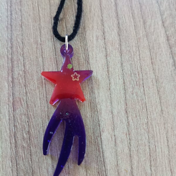 Necklace handmade from resin 
