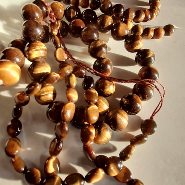 TIGERS EYE GEMSTONES - JEWELLERY SUPPLIES- FREE POSTAGE