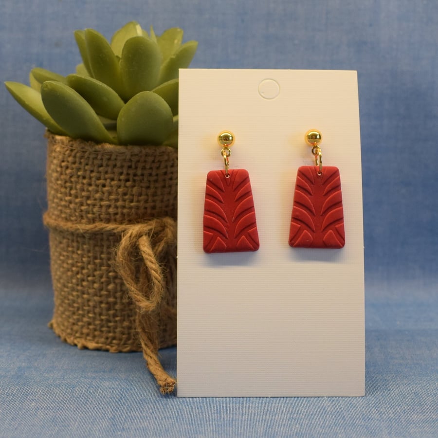 Matt Leaf Imprint Earrings