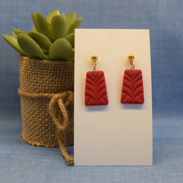 Matt Leaf Imprint Earrings
