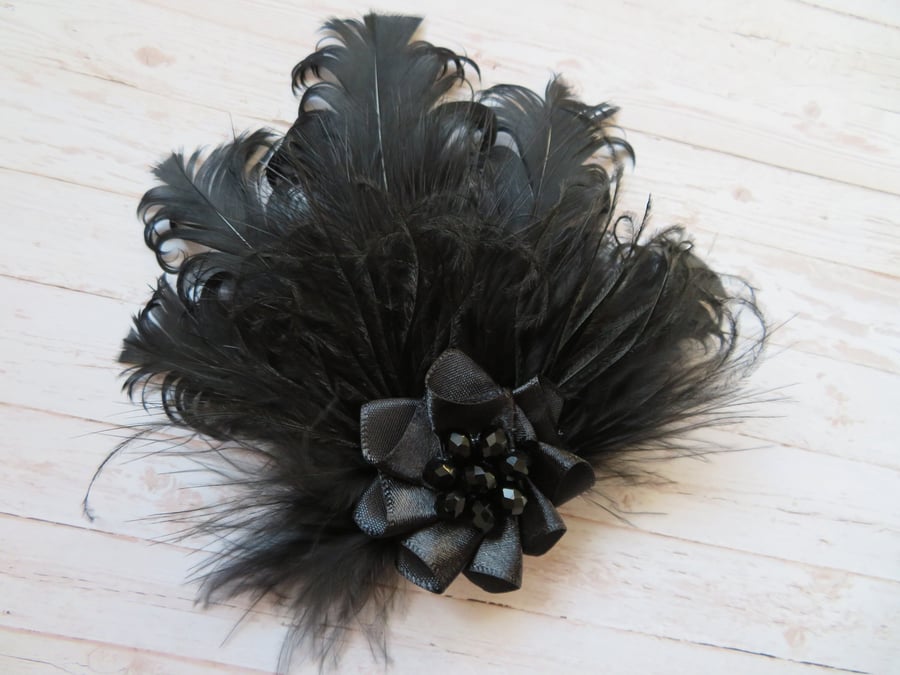 Small Black Vintage Feather & Crystal Hair Clip Fascinator 
