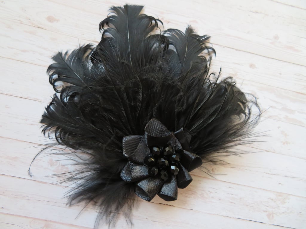 Small Black Vintage Feather & Crystal Hair Clip Fascinator 